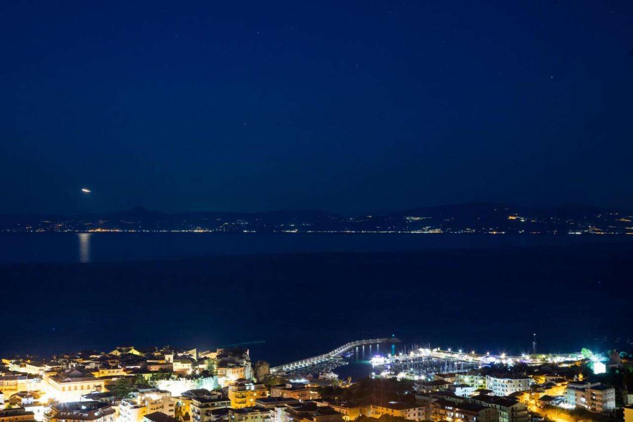 Solmaris Tropea Rooms & Suites Buitenkant foto