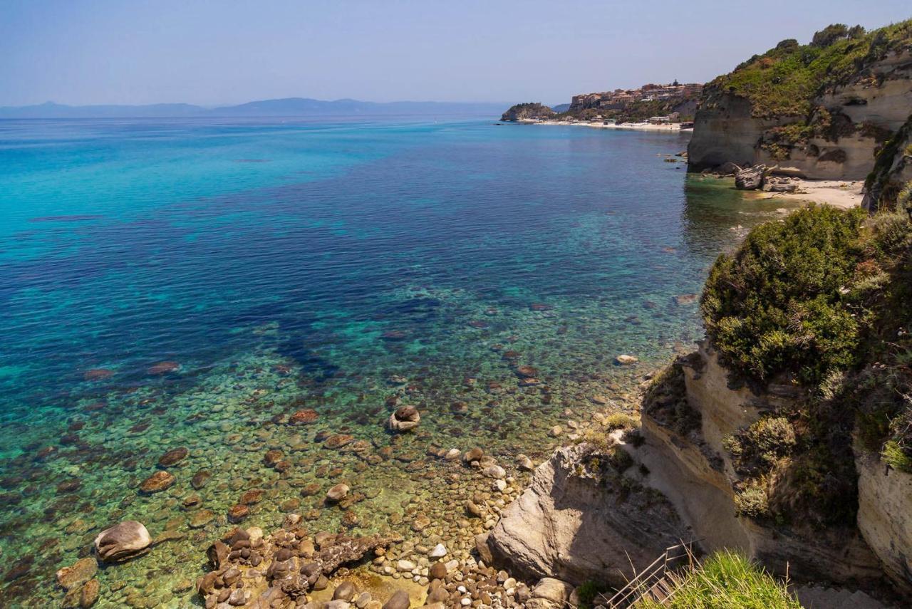 Solmaris Tropea Rooms & Suites Buitenkant foto