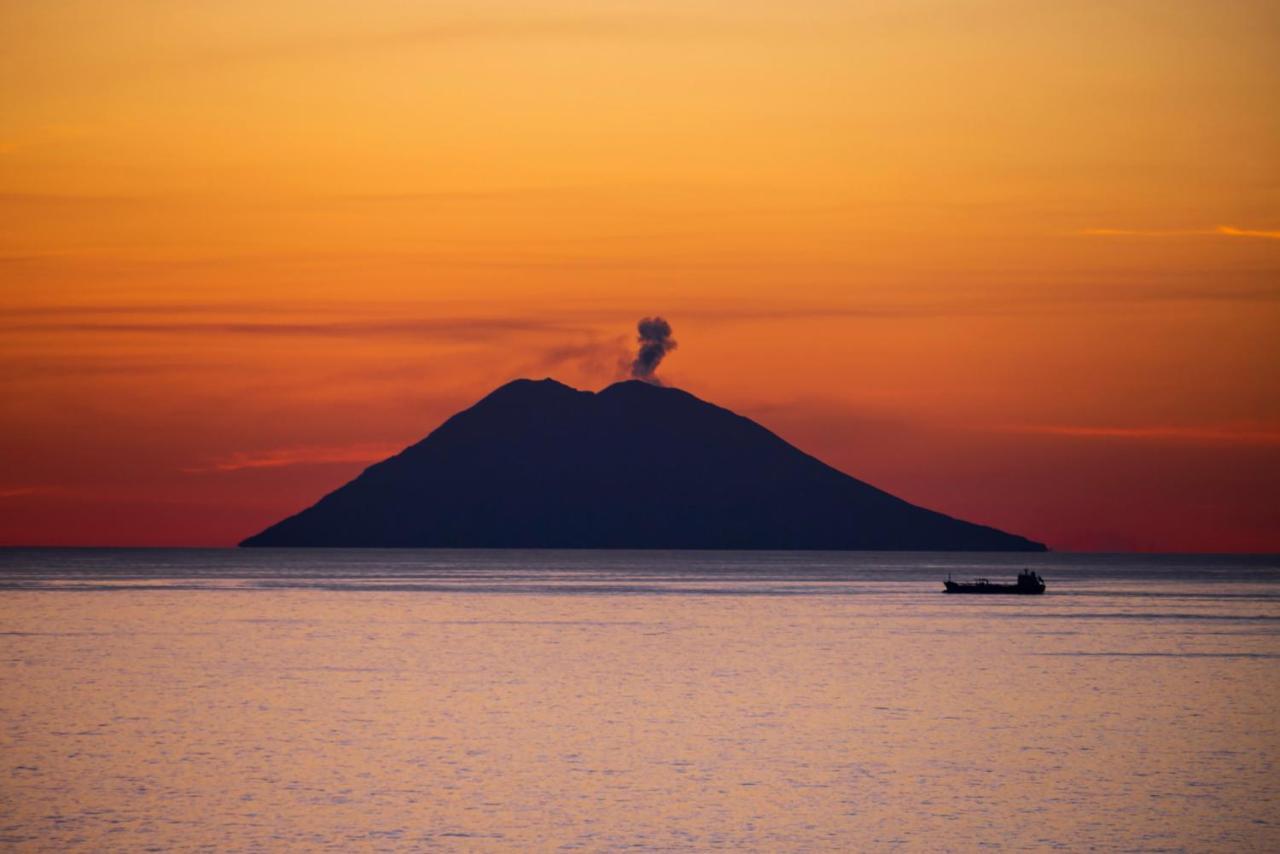 Solmaris Tropea Rooms & Suites Buitenkant foto