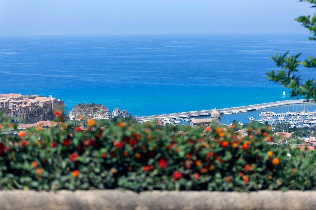 Solmaris Tropea Rooms & Suites Buitenkant foto